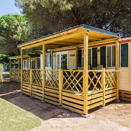 Camping Adria Mobile Homes In Brioni Sunny Camping Pula Exterior photo