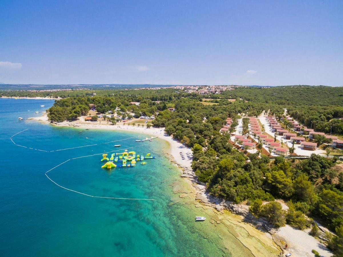 Camping Adria Mobile Homes In Brioni Sunny Camping Pula Exterior photo