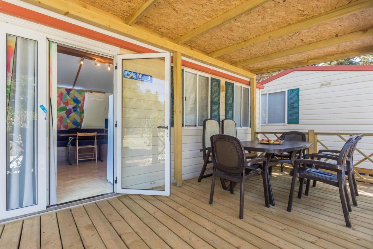 Camping Adria Mobile Homes In Brioni Sunny Camping Pula Exterior photo