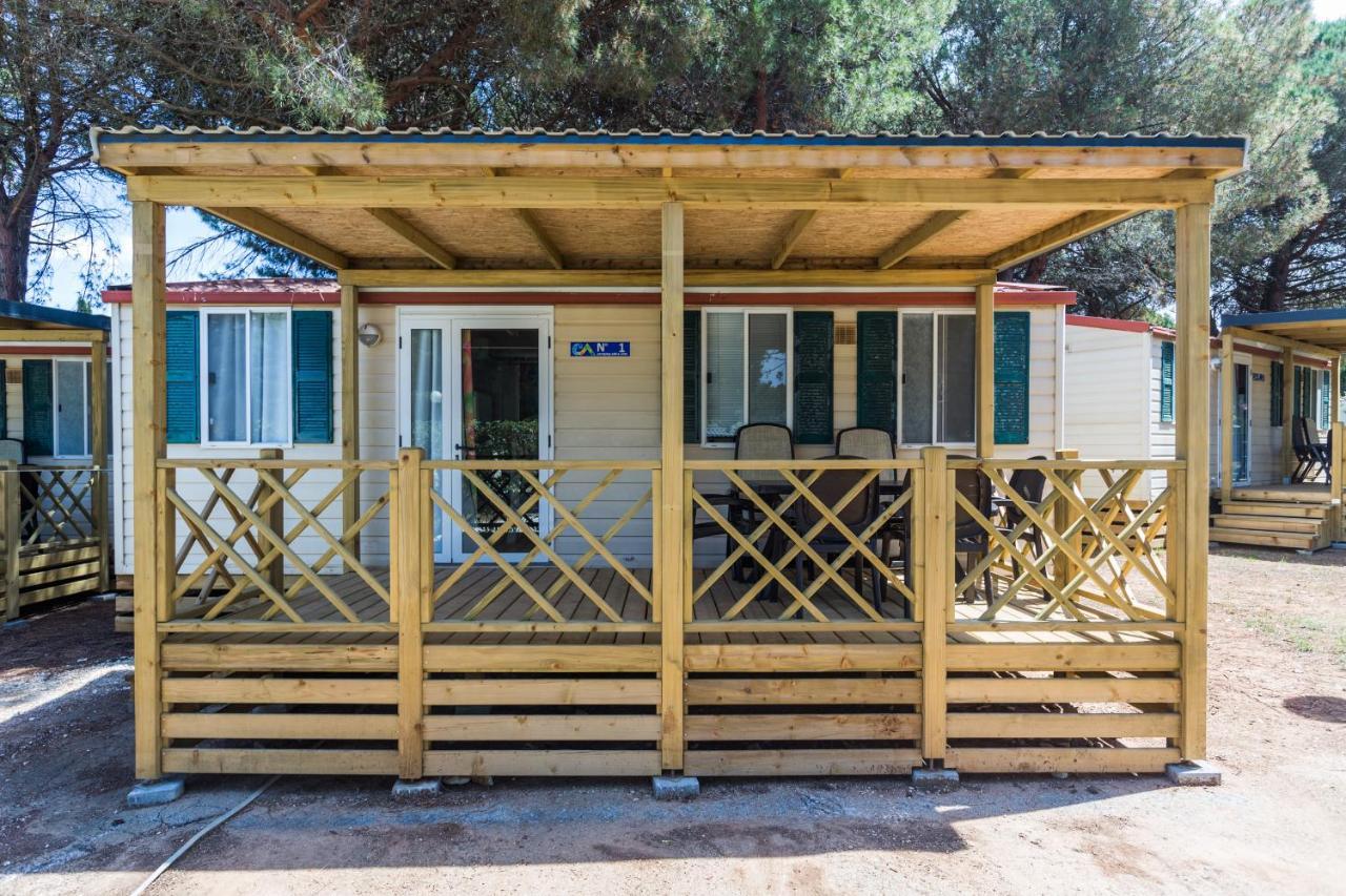 Camping Adria Mobile Homes In Brioni Sunny Camping Pula Exterior photo