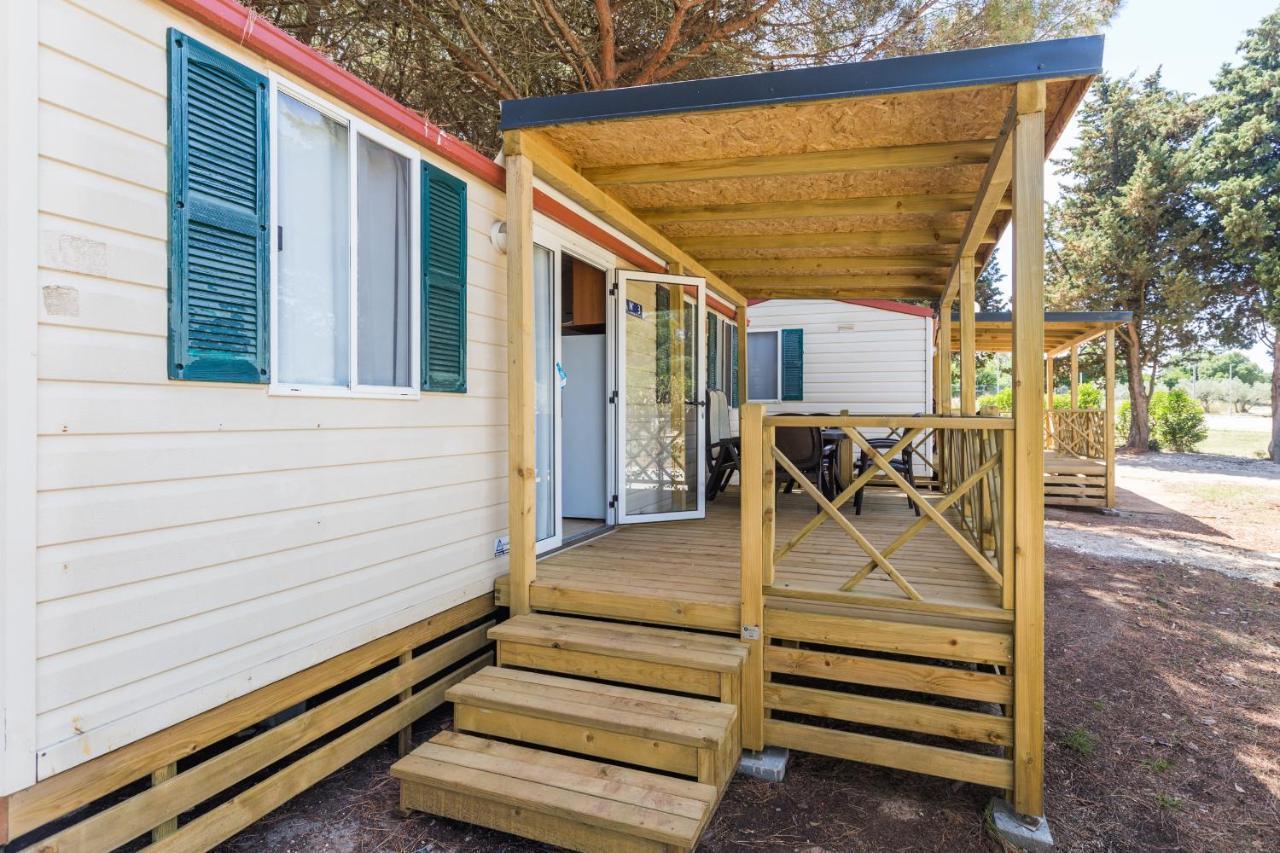 Camping Adria Mobile Homes In Brioni Sunny Camping Pula Exterior photo